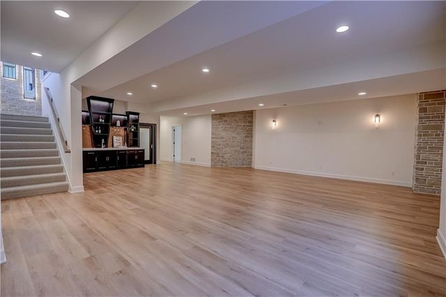 18904 Bella Terra Road, Pleasant Hill, MO 64080
