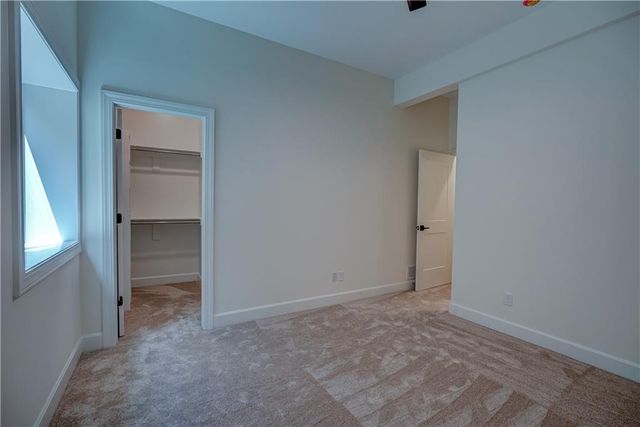 18904 Bella Terra Road, Pleasant Hill, MO 64080