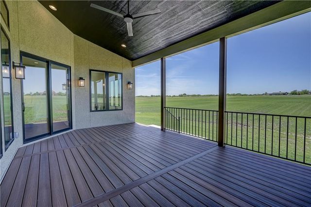 18904 Bella Terra Road, Pleasant Hill, MO 64080