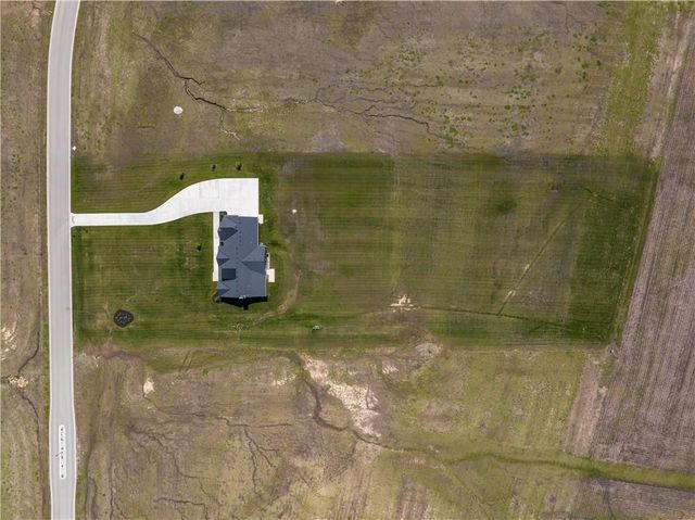 18904 Bella Terra Road, Pleasant Hill, MO 64080