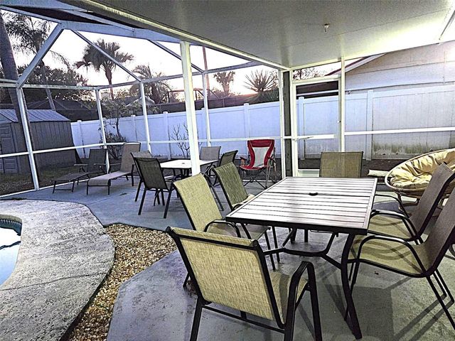 8024 CANDLEWOODE DRIVE, Largo, FL 33773