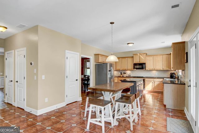121 Oak Haven Drive, Canton, GA 30115