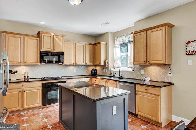 121 Oak Haven Drive, Canton, GA 30115