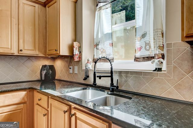 121 Oak Haven Drive, Canton, GA 30115