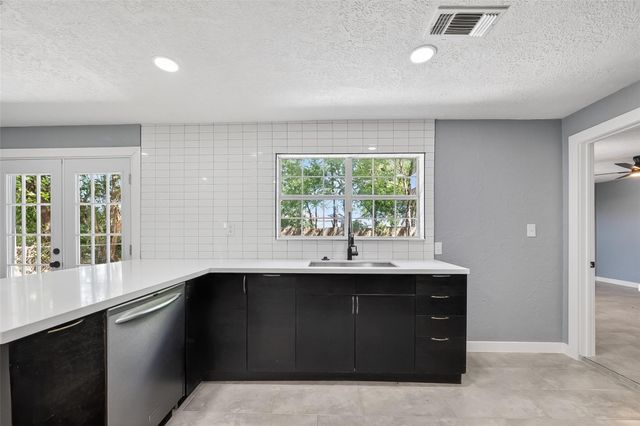 4727 Arvilla Lane, Houston, TX 77021