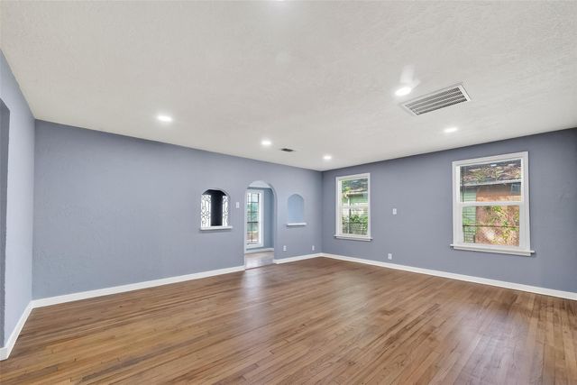 4727 Arvilla Lane, Houston, TX 77021