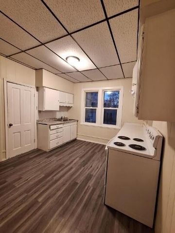 2041 N 13th STREET, Sheboygan, WI 53081