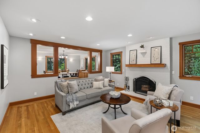 16504 164th Avenue NE, Woodinville, WA 98072