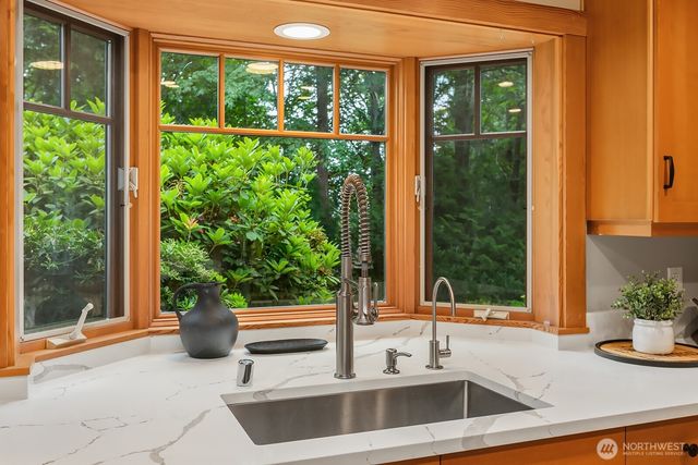 16504 164th Avenue NE, Woodinville, WA 98072
