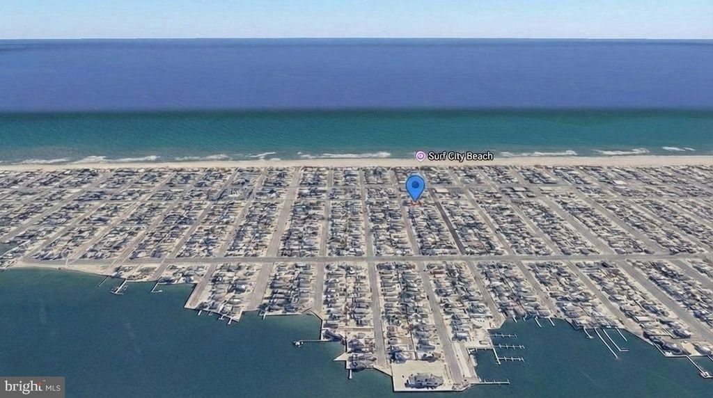 Image 1 of property listing at 813 N CENTRAL AVE, Surf City, NJ 08008