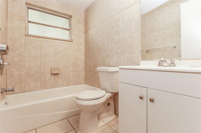3812 DARLINGTON ROAD, Holiday, FL 34691