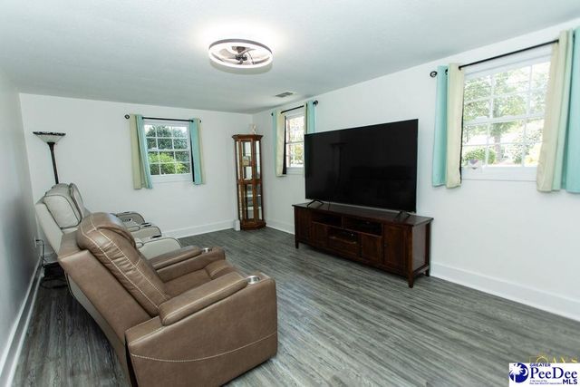 1770 woods dr, Florence, SC 29505