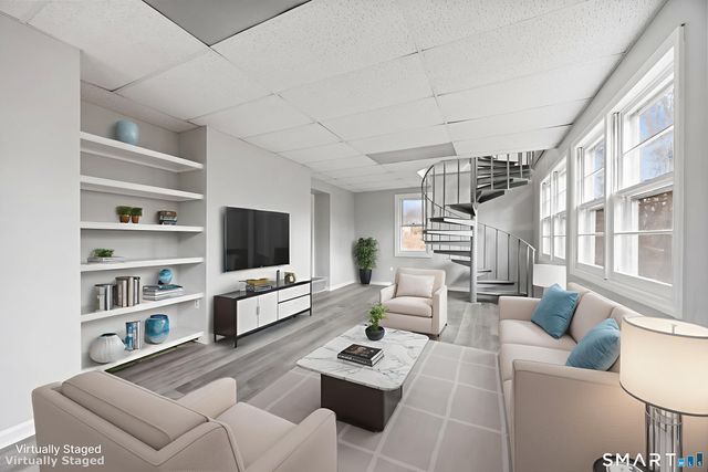 198 Main Street, Hampton, CT 06247