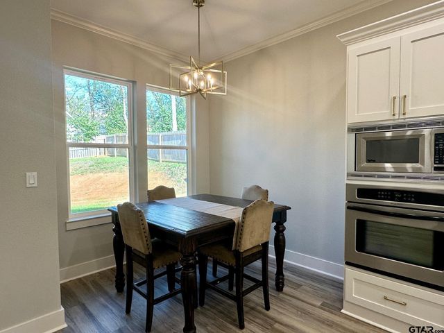 1126 Pollard Dr, Tyler, TX 75701