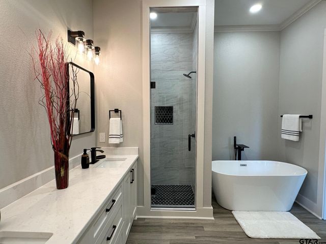 1126 Pollard Dr, Tyler, TX 75701