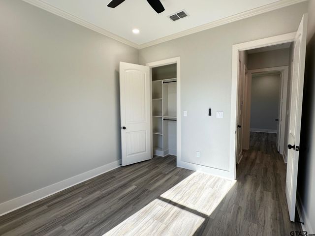 1126 Pollard Dr, Tyler, TX 75701