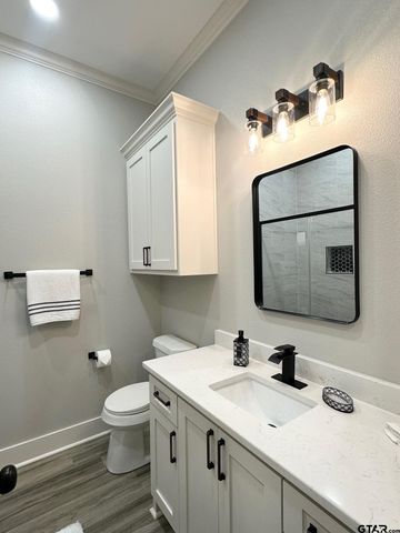 1126 Pollard Dr, Tyler, TX 75701