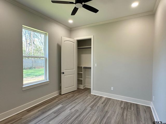 1126 Pollard Dr, Tyler, TX 75701