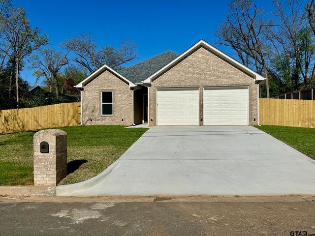 1126 Pollard Dr, Tyler, TX 75701