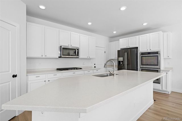 2080 Sicily Circle, Longmont, CO 80503