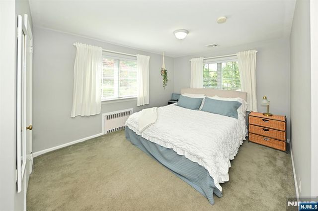 619 Montview Place, River Vale, NJ 07675
