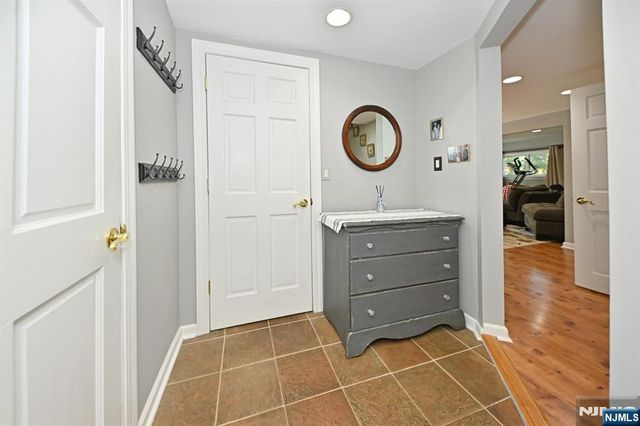 619 Montview Place, River Vale, NJ 07675