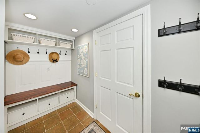 619 Montview Place, River Vale, NJ 07675