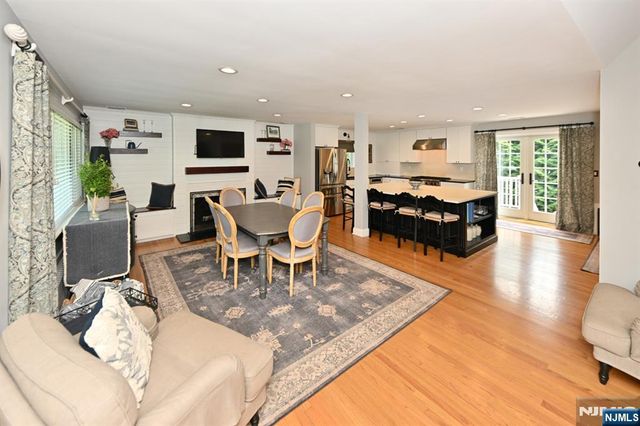 619 Montview Place, River Vale, NJ 07675