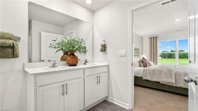 524 Baymeade Drive, Lexington, NC 27295