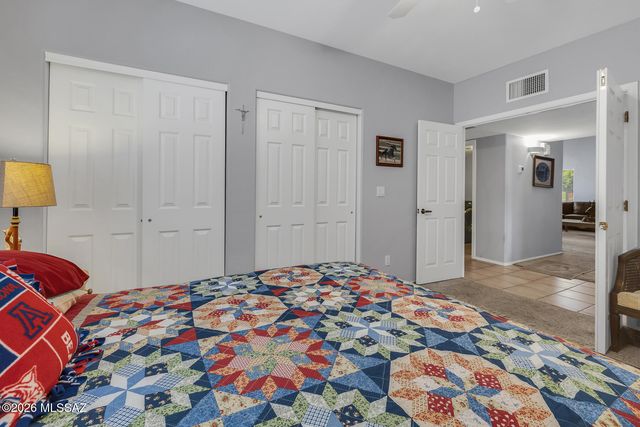 11055 E Blue Grama Drive, Tucson, AZ 85748