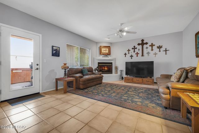 11055 E Blue Grama Drive, Tucson, AZ 85748