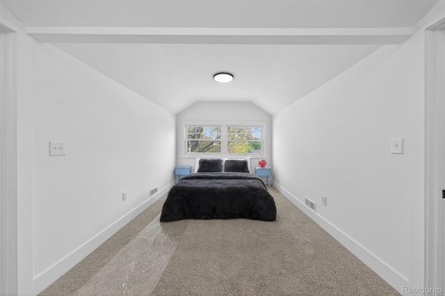 23313 Carlisle Avenue, Hazel Park, MI 48030