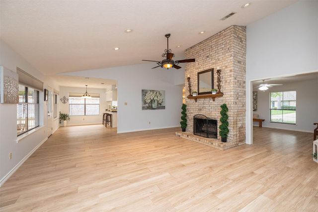 15835 Mesa Gardens Drive, Houston, TX 77095