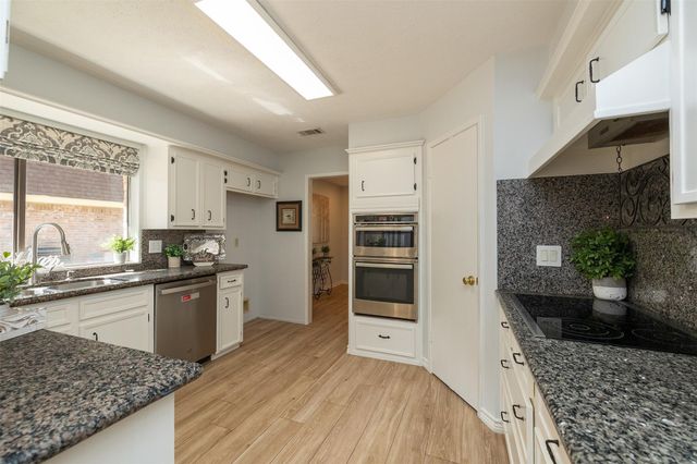 15835 Mesa Gardens Drive, Houston, TX 77095
