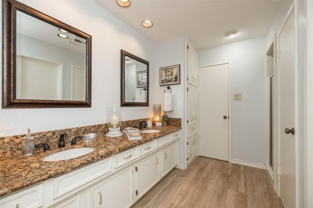 15835 Mesa Gardens Drive, Houston, TX 77095
