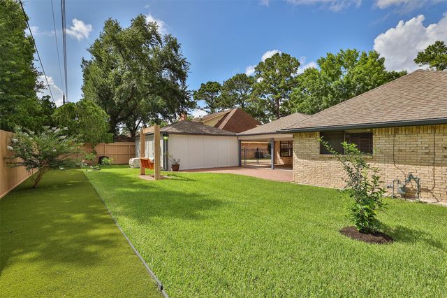 15835 Mesa Gardens Drive, Houston, TX 77095