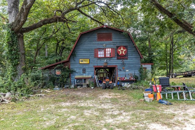 583 Lee Road 0250, Salem, AL 36874