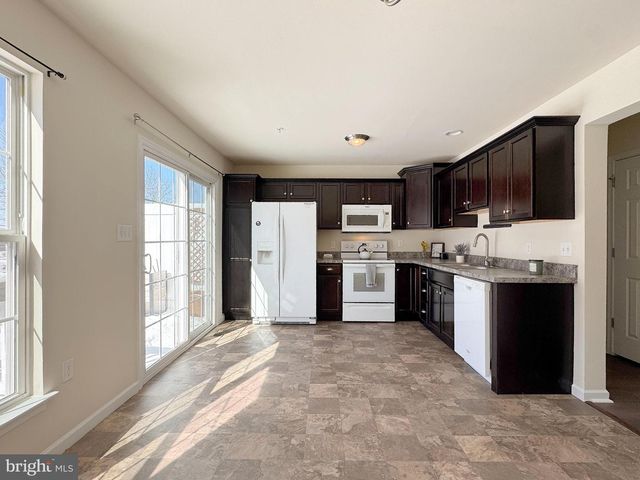 166 TOWHEE DR, Boalsburg, PA 16827