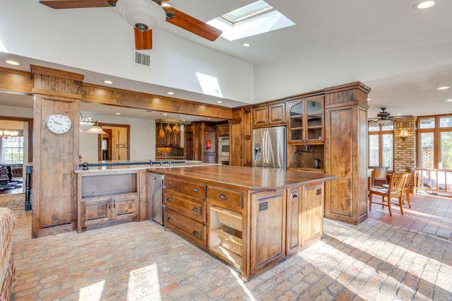 3022 Sherwood Lane, Colleyville, TX 76034