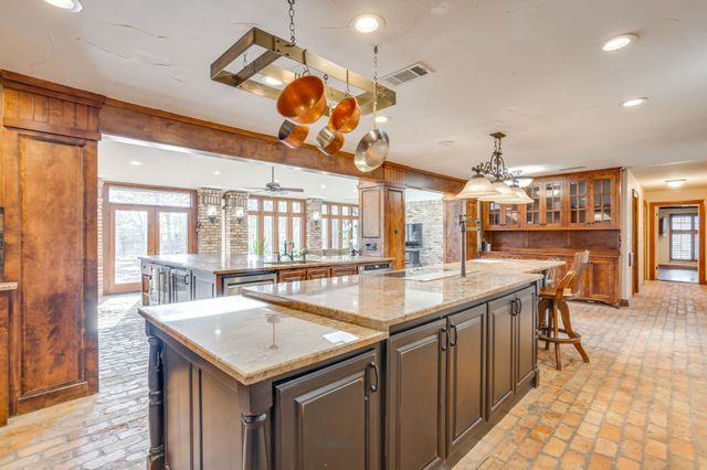 3022 Sherwood Lane, Colleyville, TX 76034