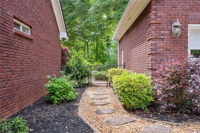 40 Sweetwater, Social Circle, GA 30025
