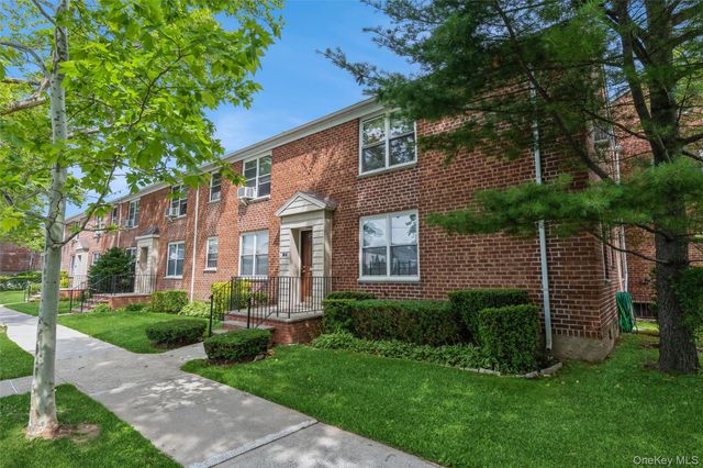 205-15 36th Avenue 378, Bayside, NY 11361