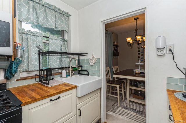 205-15 36th Avenue 378, Bayside, NY 11361