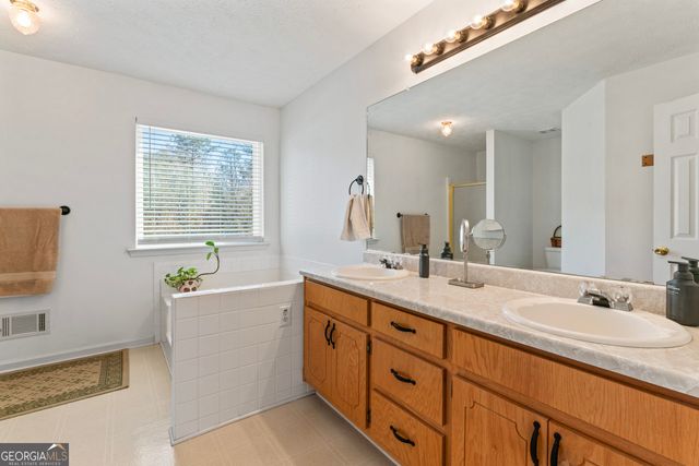 111 Cardell Farms Road, Locust Grove, GA 30248