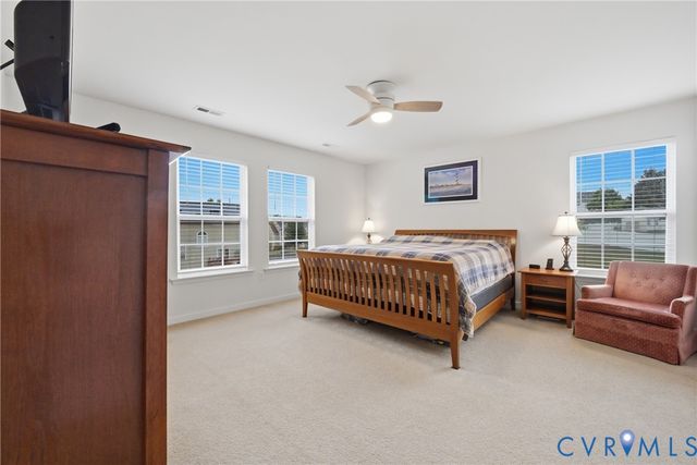 3318 Greenham Dr, Chester, VA 23831