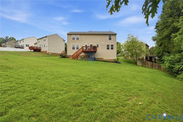 3318 Greenham Dr, Chester, VA 23831
