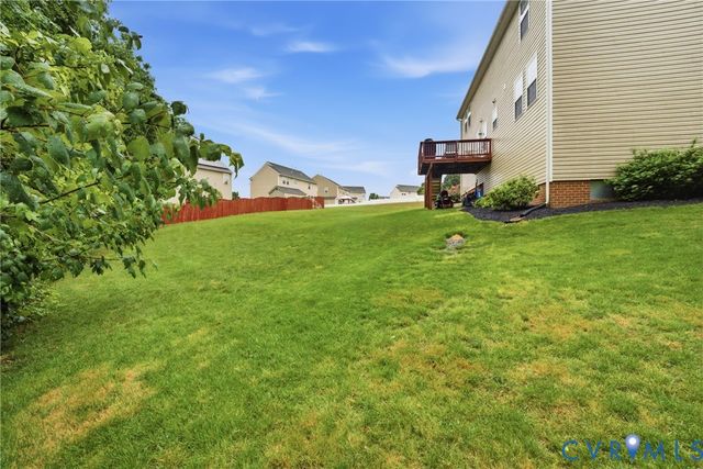 3318 Greenham Dr, Chester, VA 23831