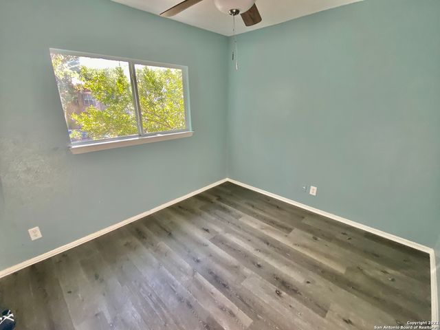 1955 Budding Blvd, San Antonio, TX 78247