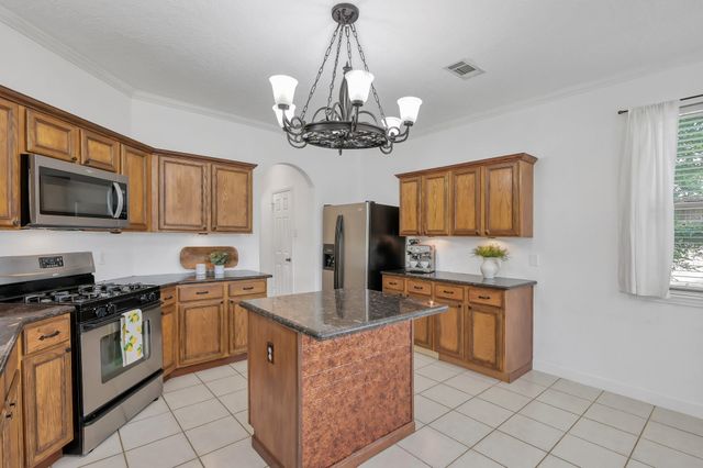 1396 Havelock Drive, Spring, TX 77386