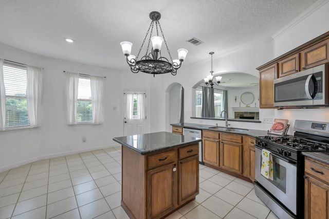 1396 Havelock Drive, Spring, TX 77386